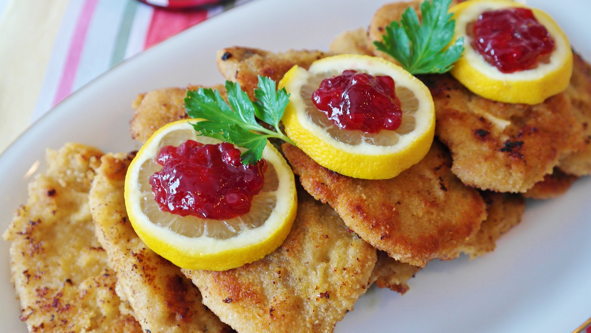 Die Kunst des Schnitzels: Eine tiefgründige Reise durch ein kulinarisches Meisterwerk